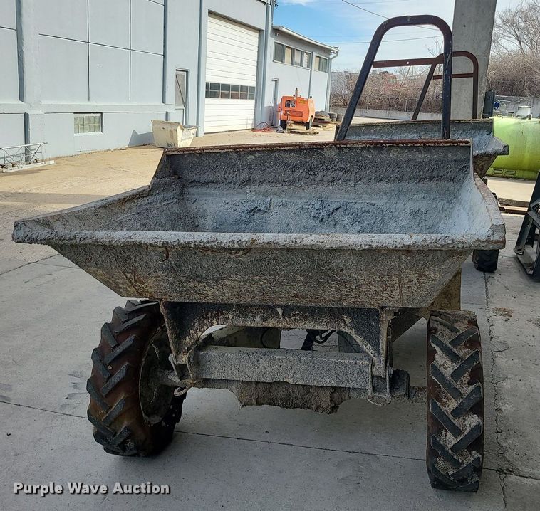 image for item LH9815 (2) Amida 0BD031D dump carts