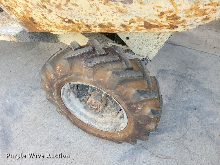 image for item LH9815 (2) Amida 0BD031D dump carts