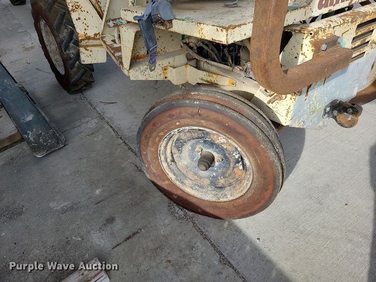 image for item LH9815 (2) Amida 0BD031D dump carts