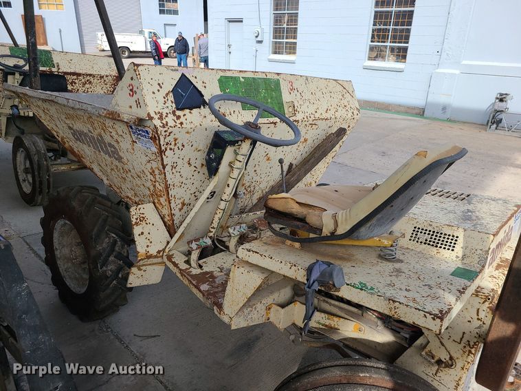 image for item LH9815 (2) Amida 0BD031D dump carts