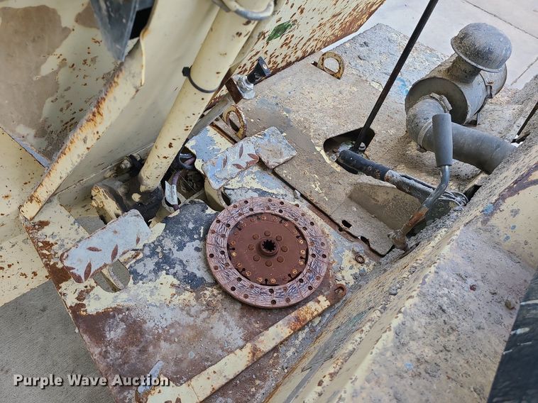 image for item LH9816 (3) Amida 0BD031D dump carts