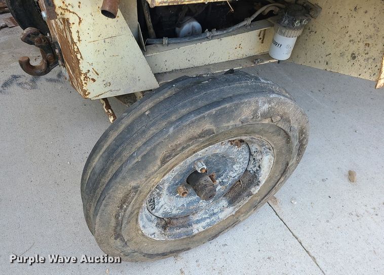 image for item LH9816 (3) Amida 0BD031D dump carts