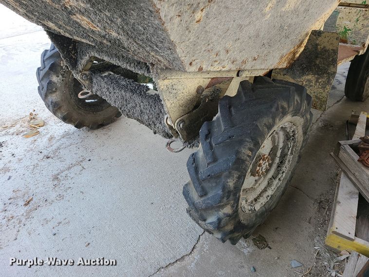 image for item LH9816 (3) Amida 0BD031D dump carts