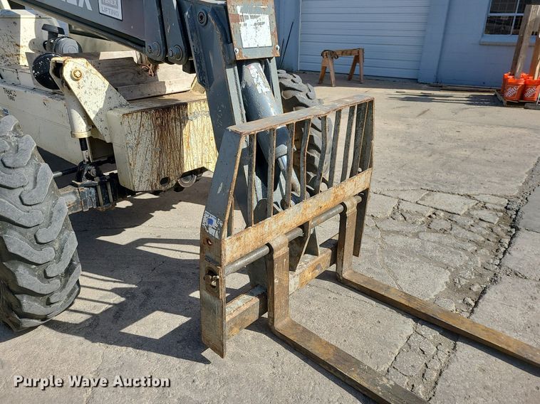 image for item LH9820 Terex TH842C  telehandler