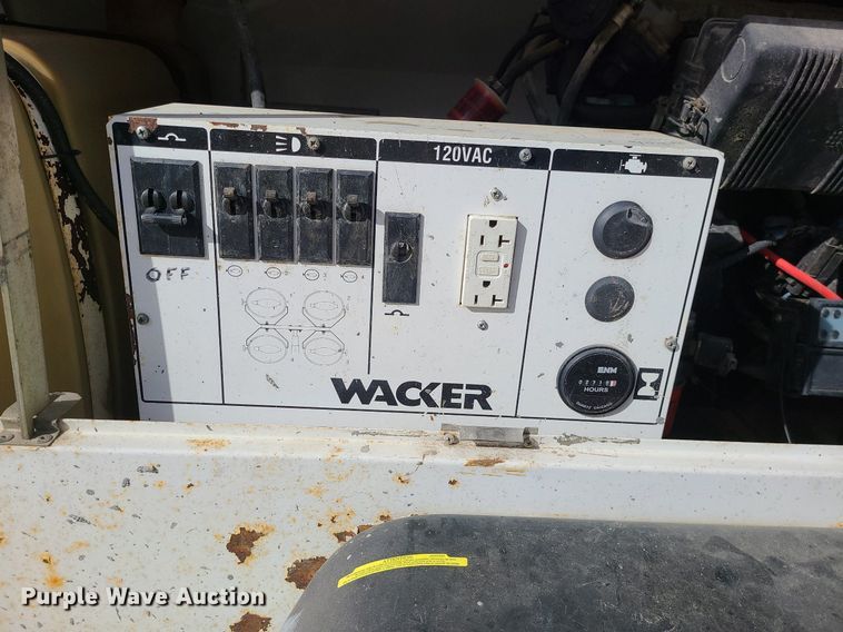 image for item LH9822 2004 Wacker LTC4  light plant