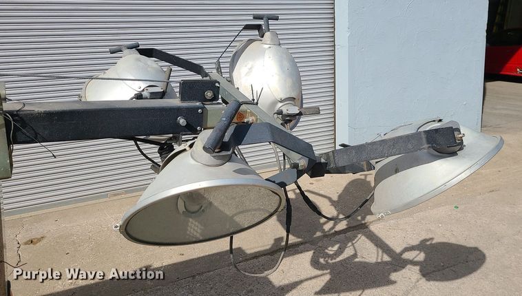 image for item LH9822 2004 Wacker LTC4  light plant