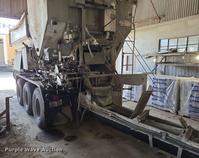 image for item LH9823 1981 Daffin volumetric mixer