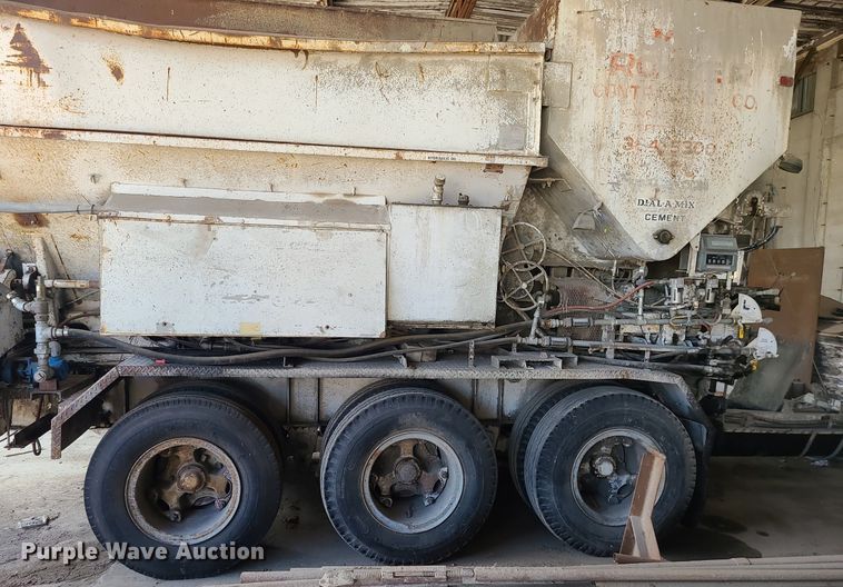 image for item LH9823 1981 Daffin volumetric mixer