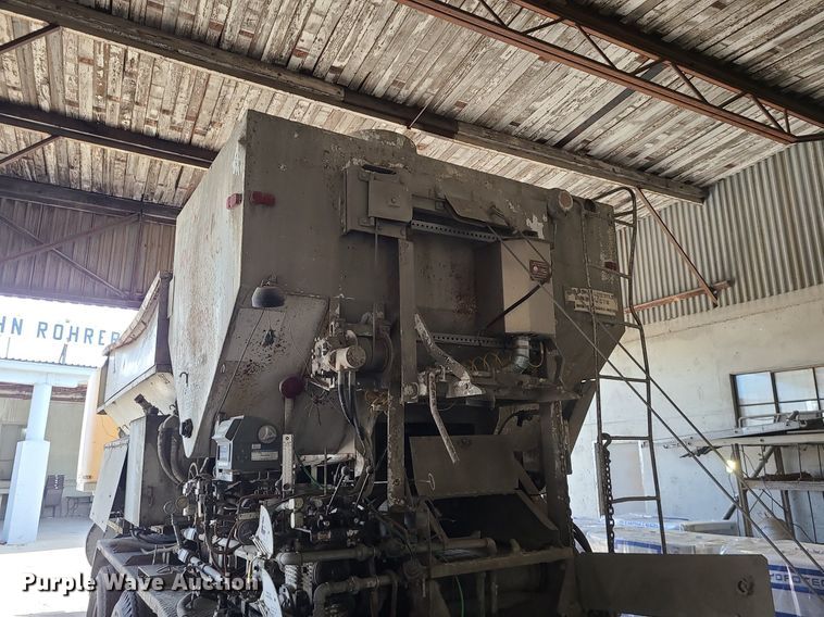 image for item LH9823 1981 Daffin volumetric mixer