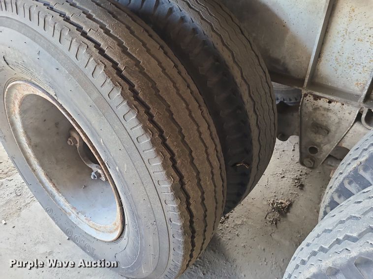 image for item LH9823 1981 Daffin volumetric mixer