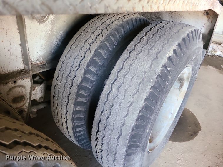 image for item LH9823 1981 Daffin volumetric mixer