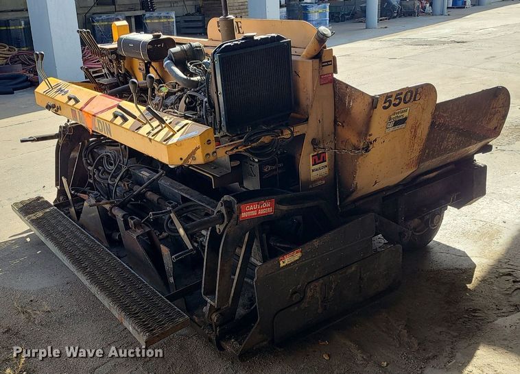 image for item LH9824 Mauldin 550E  paver