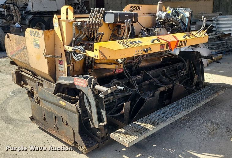 image for item LH9824 Mauldin 550E  paver