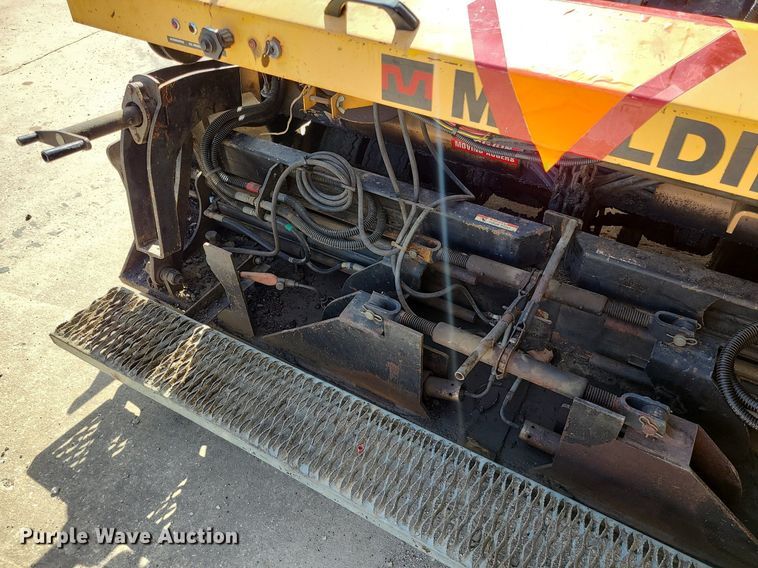 image for item LH9824 Mauldin 550E  paver