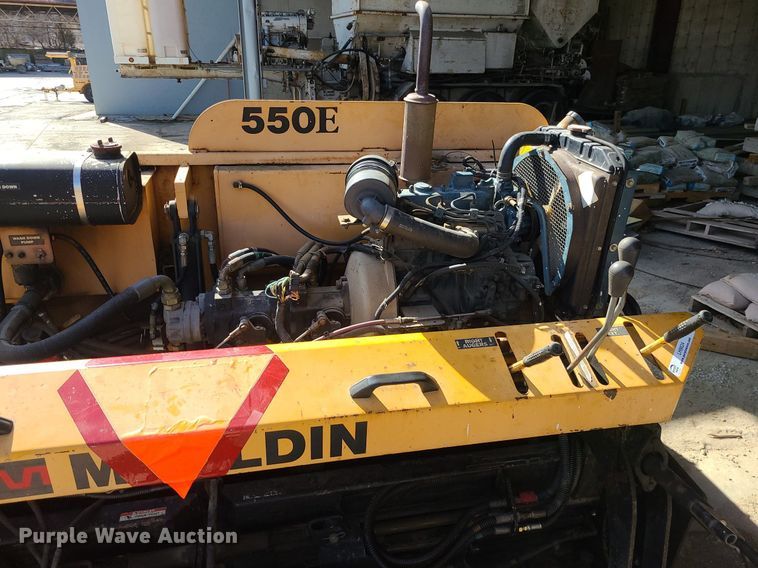 image for item LH9824 Mauldin 550E  paver