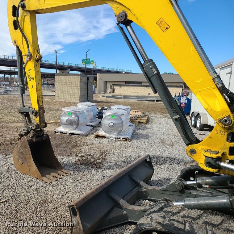 image for item LH9826 Wacker Neuson 8003  mini excavator