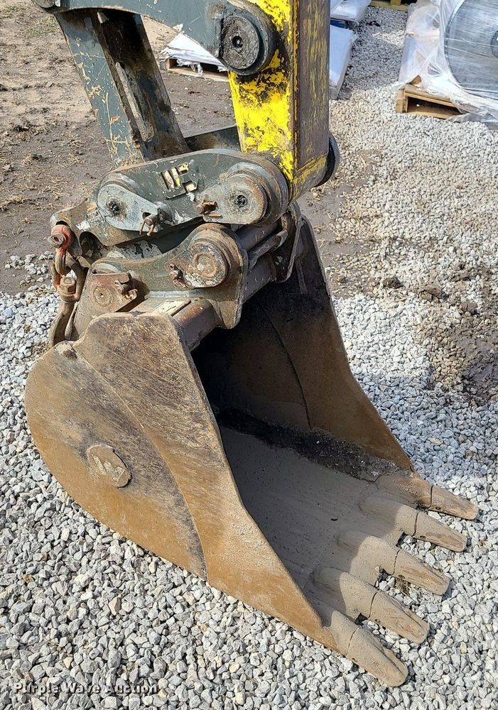 image for item LH9826 Wacker Neuson 8003  mini excavator