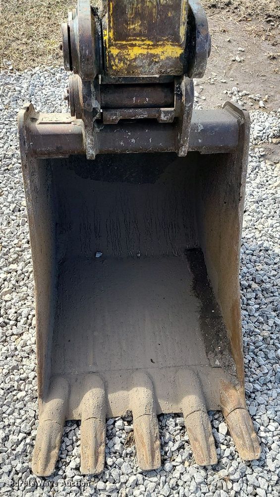 image for item LH9826 Wacker Neuson 8003  mini excavator