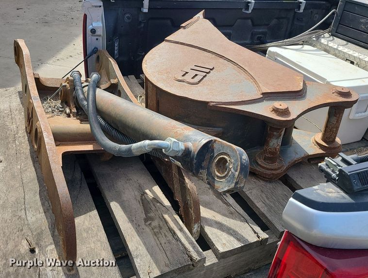 image for item LH9826 Wacker Neuson 8003  mini excavator