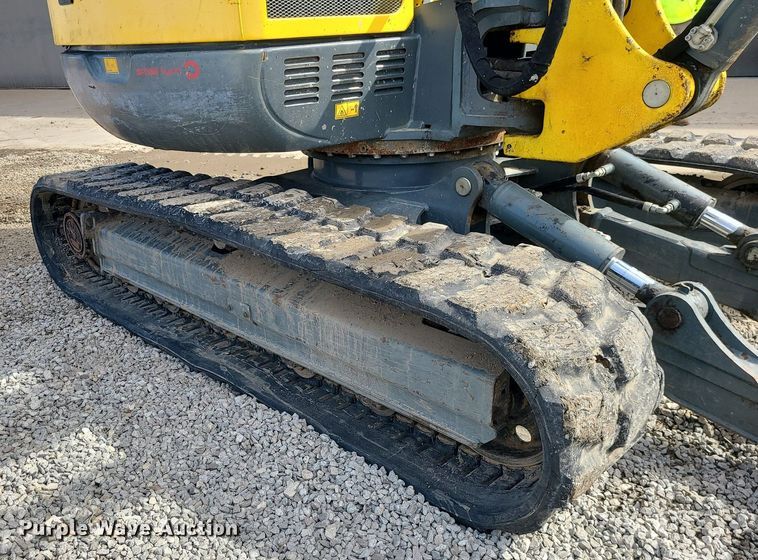 image for item LH9826 Wacker Neuson 8003  mini excavator