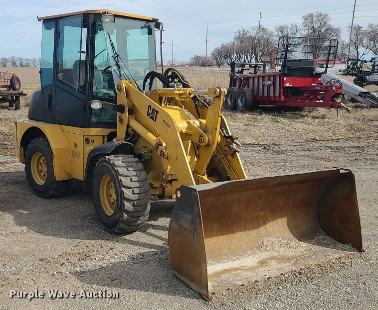 image for item LH9827 2006 Caterpillar 904B  wheel loader