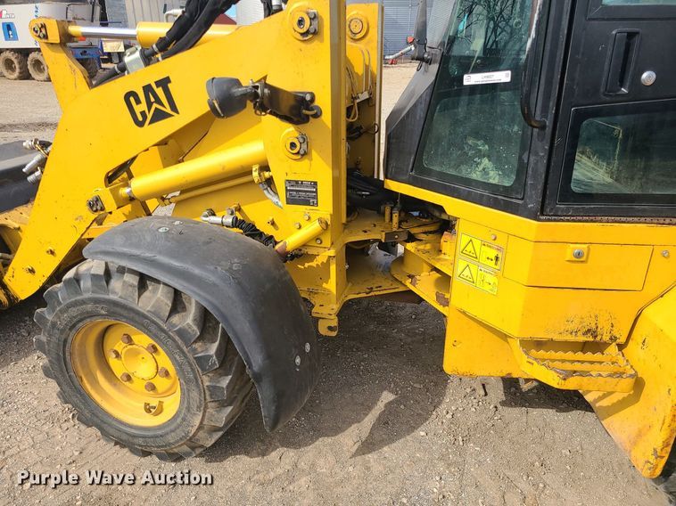 image for item LH9827 2006 Caterpillar 904B  wheel loader