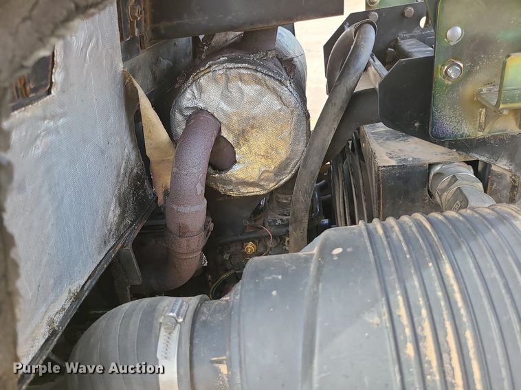 image for item LH9827 2006 Caterpillar 904B  wheel loader