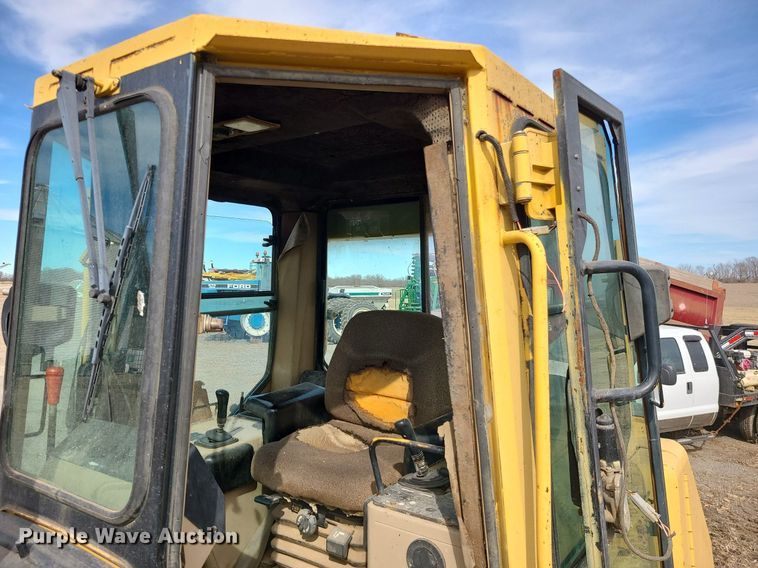 image for item LH9829 John Deere 850C  dozer