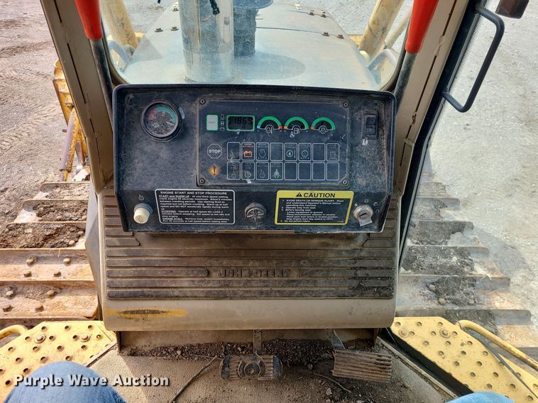 image for item LH9829 John Deere 850C  dozer