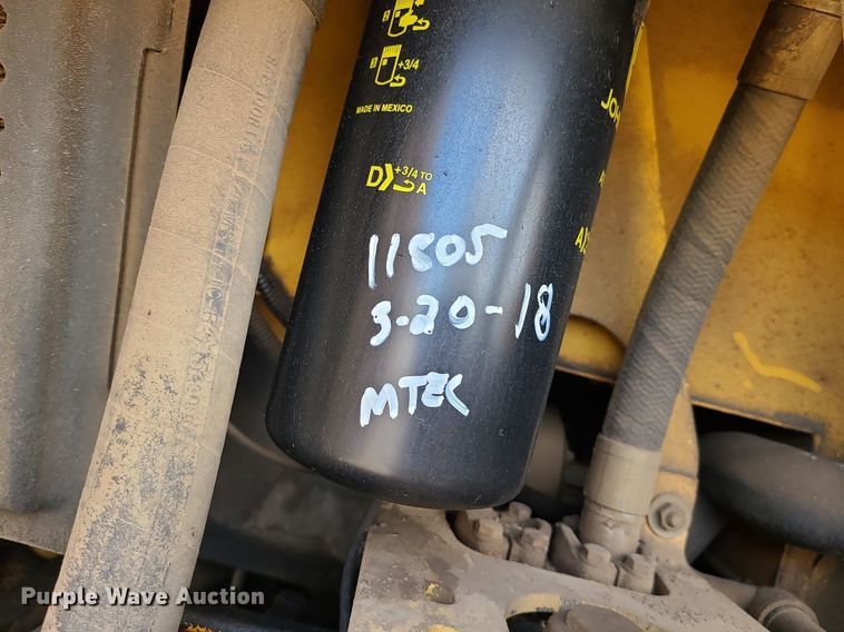 image for item LH9829 John Deere 850C  dozer