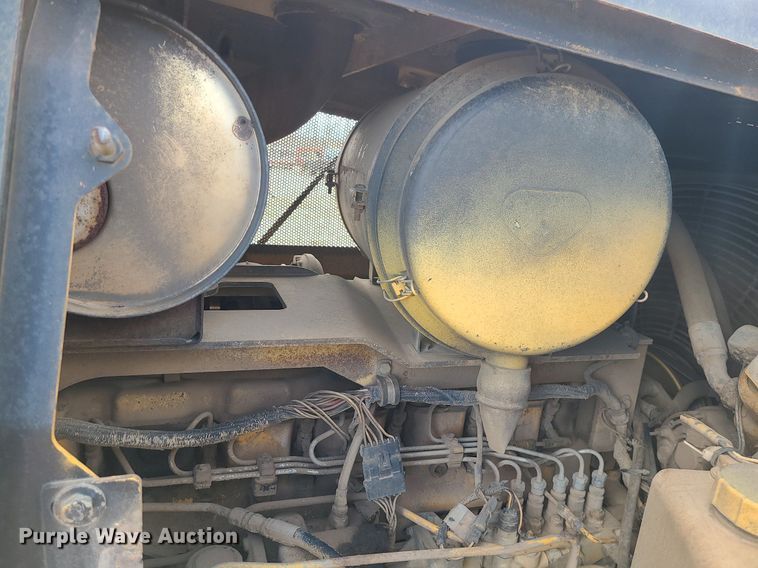 image for item LH9829 John Deere 850C  dozer