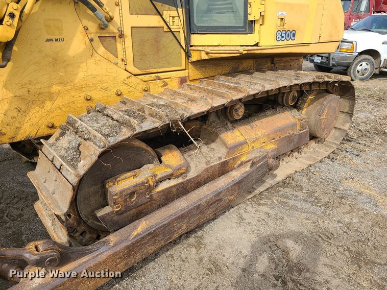 image for item LH9829 John Deere 850C  dozer