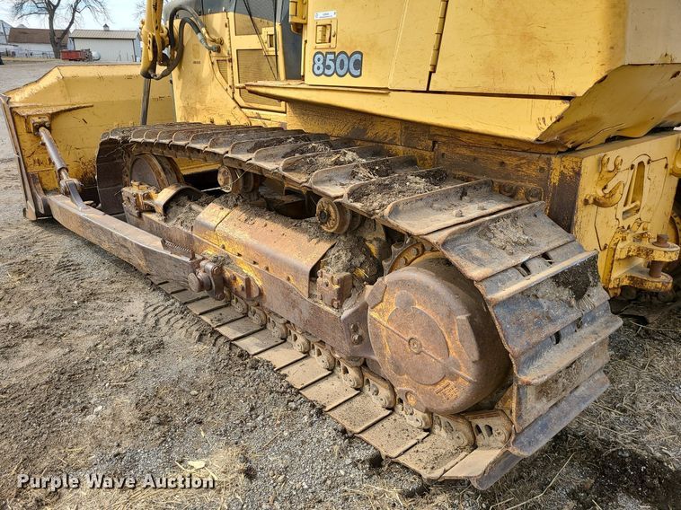 image for item LH9829 John Deere 850C  dozer