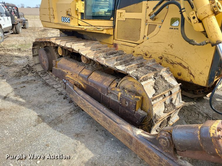 image for item LH9829 John Deere 850C  dozer