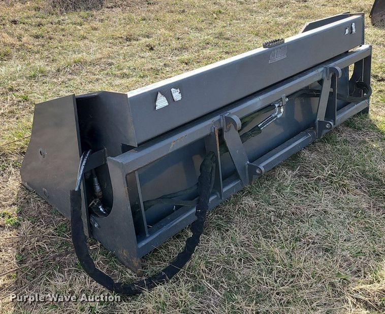 image for item LH9842 8' W bucket