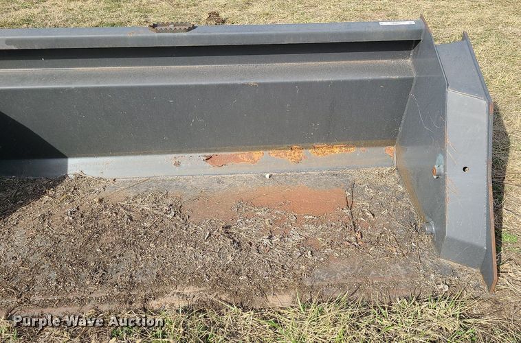 image for item LH9842 8' W bucket