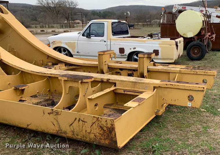 image for item LI9101 Caterpillar 5110B  mainframe