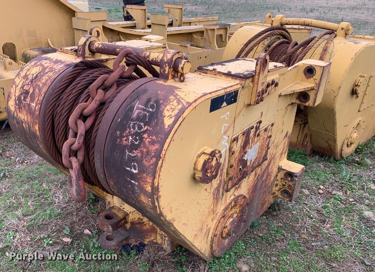 image for item LI9102 Caterpillar 58N  winch