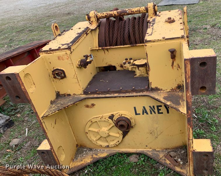 image for item LI9102 Caterpillar 58N  winch