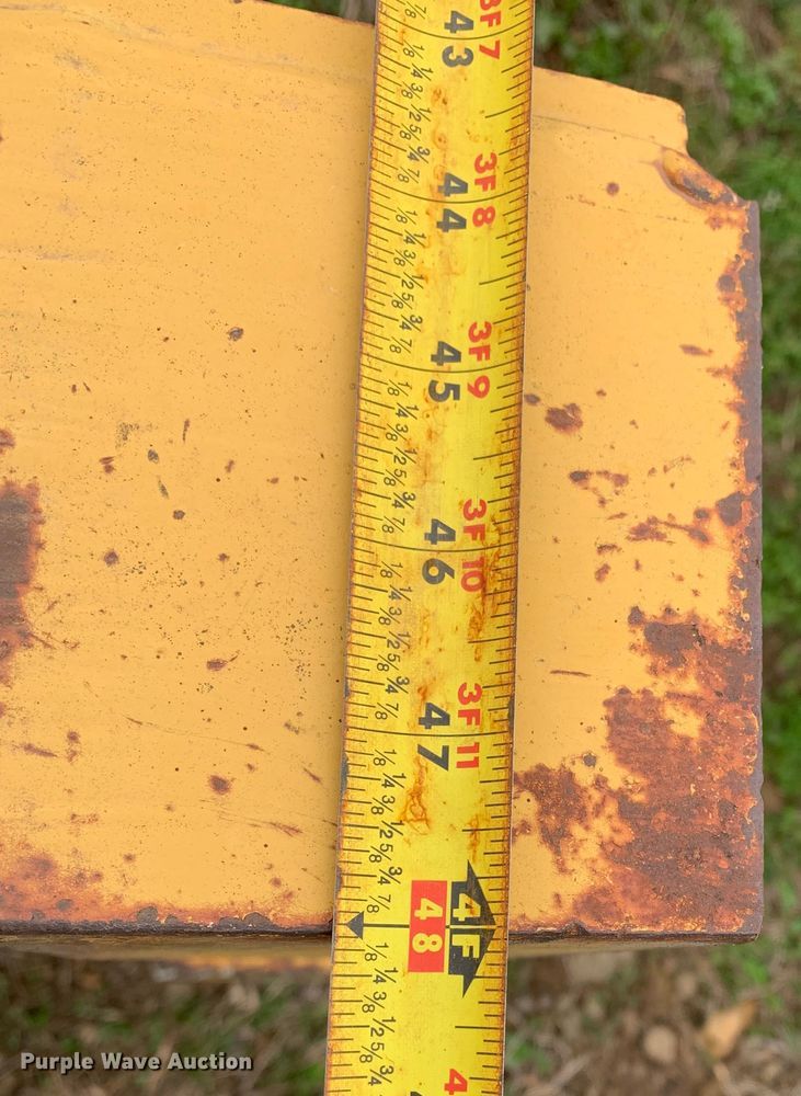 image for item LI9102 Caterpillar 58N  winch