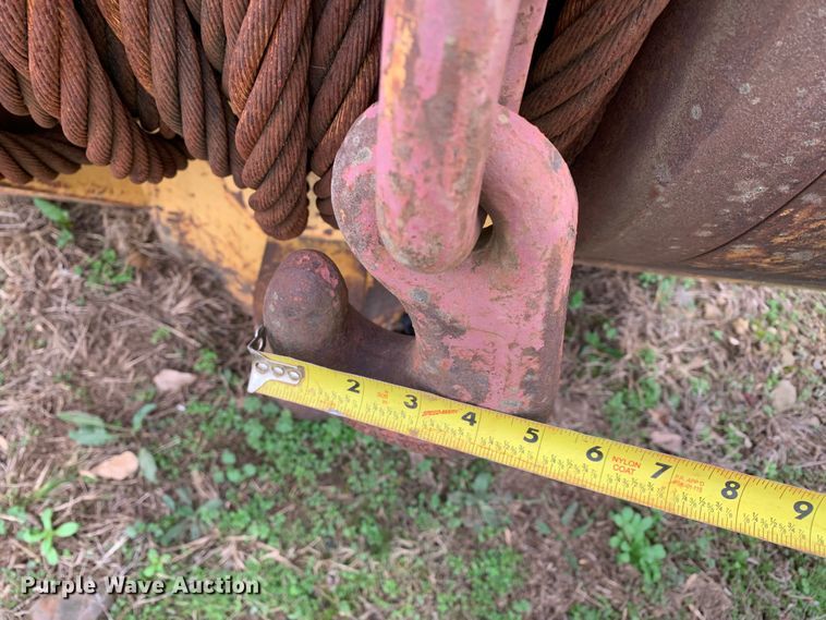 image for item LI9102 Caterpillar 58N  winch