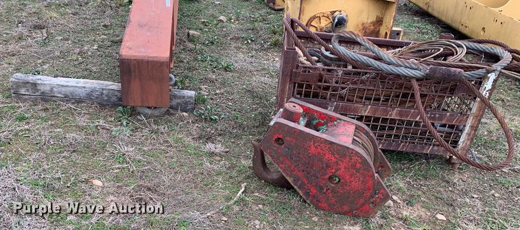 image for item LI9104 Double M  spreader bar