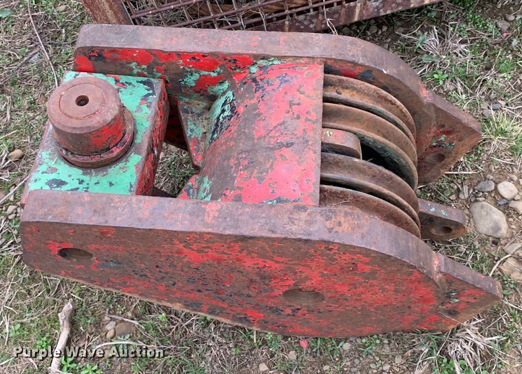 image for item LI9104 Double M  spreader bar