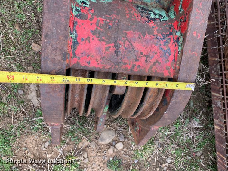 image for item LI9104 Double M  spreader bar