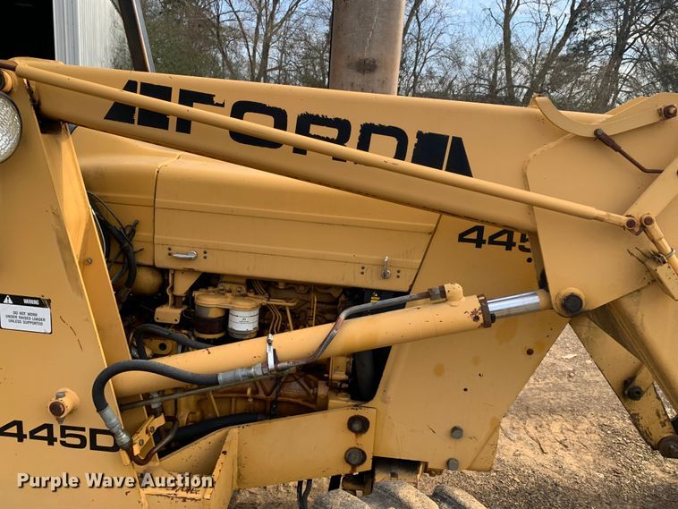 image for item LI9107 New Holland 445D  landscape tractor