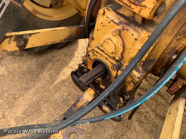 image for item LI9107 New Holland 445D  landscape tractor