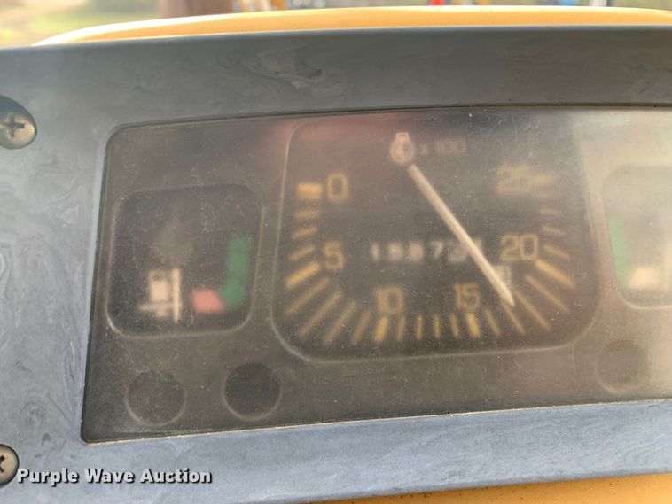 image for item LI9107 New Holland 445D  landscape tractor