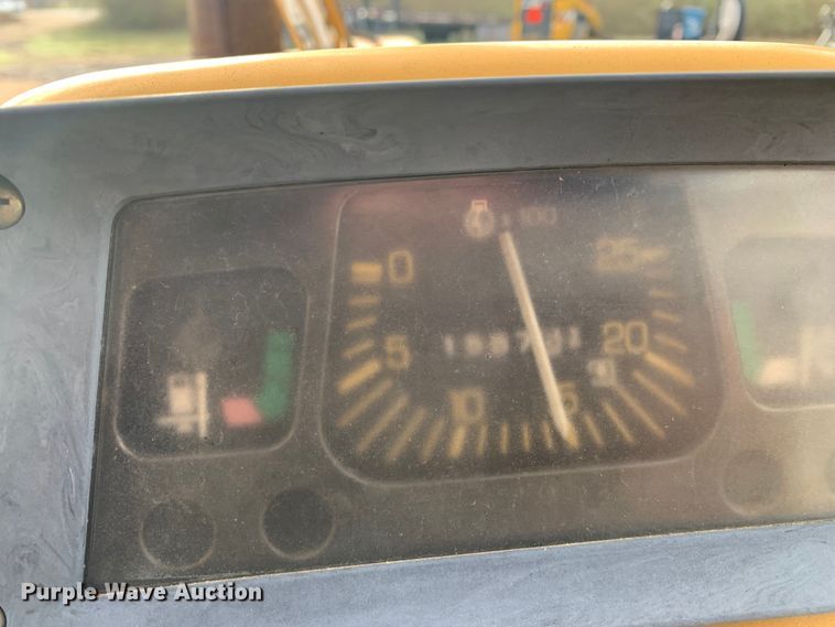 image for item LI9107 New Holland 445D  landscape tractor