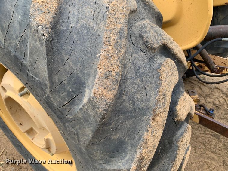 image for item LI9107 New Holland 445D  landscape tractor