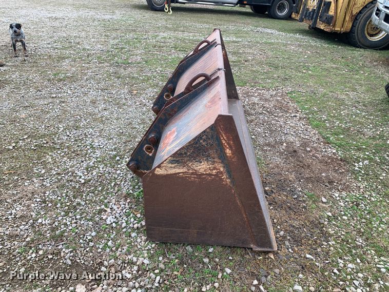 image for item LI9107 New Holland 445D  landscape tractor